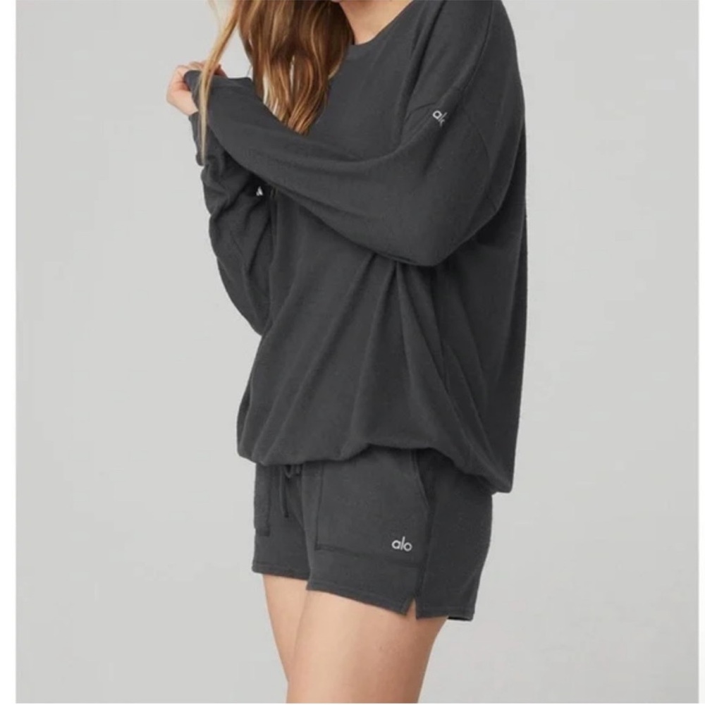 ALO Soho Pullover in Anthracite - Picture 2 of 7